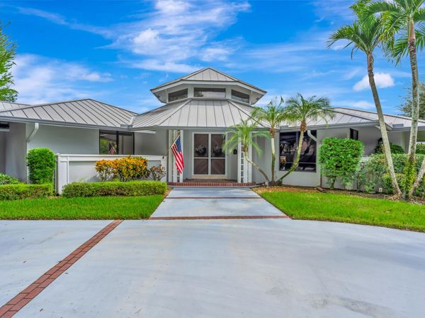 4421 SW Parkgate Boulevard, Palm City, FL 34990