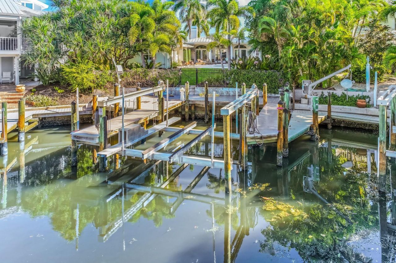 252 Waterways Avenue, Boca Grande, FL 33921 Photo