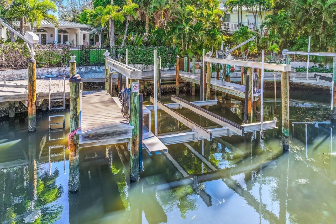 252 Waterways Avenue, Boca Grande, FL 33921 Photo
