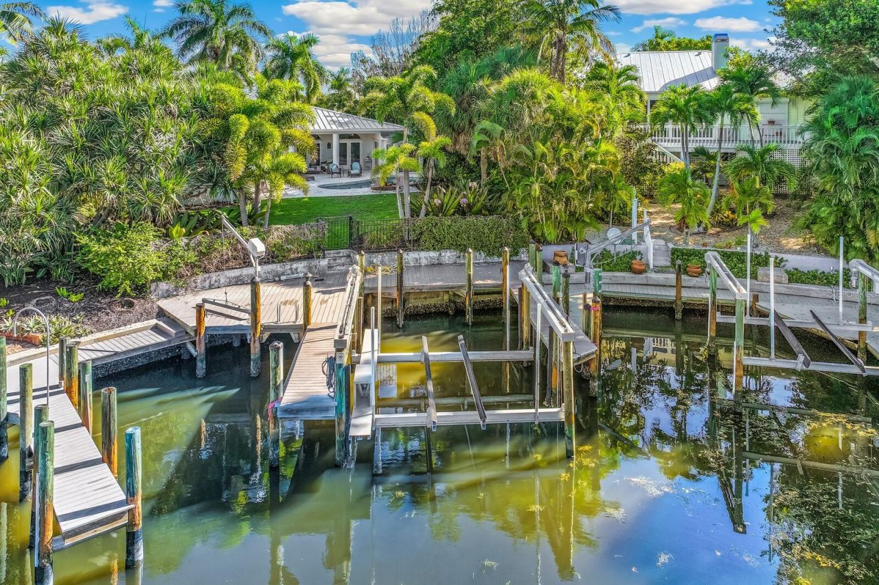 252 Waterways Avenue, Boca Grande, FL 33921 Photo