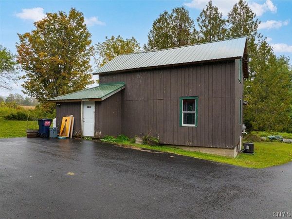 469 Fishing Rock Road , Newport, NY 13416