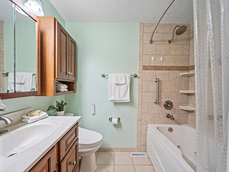 265 Constitution Drive, Chillicothe, OH 45601 Photo 23