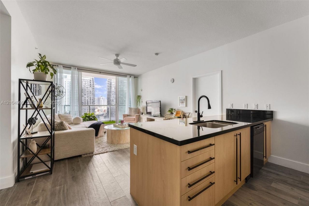 1111 SW 1st Ave , Unit 3723-N, Miami, FL 33130 Photo