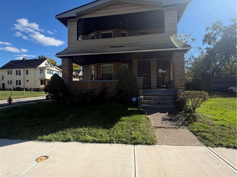12730 Barrington Avenue, Cleveland, OH 44108 Photo 1