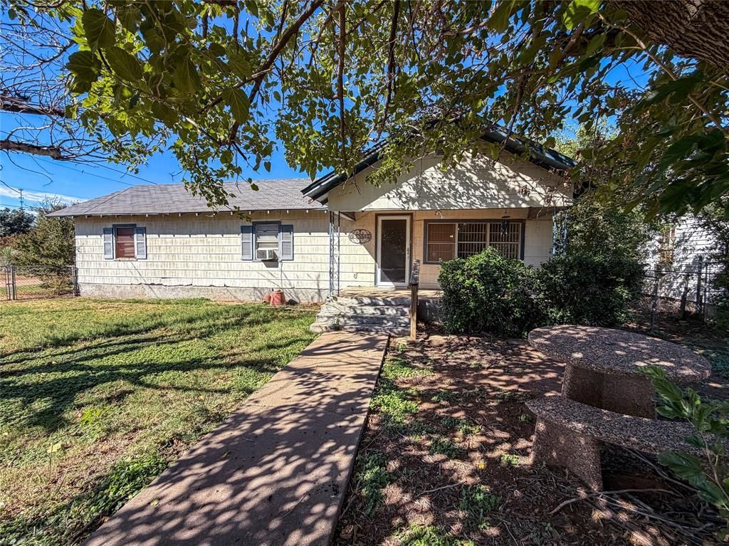 1401 N Avenue K, Haskell, TX 79521 Main Photo