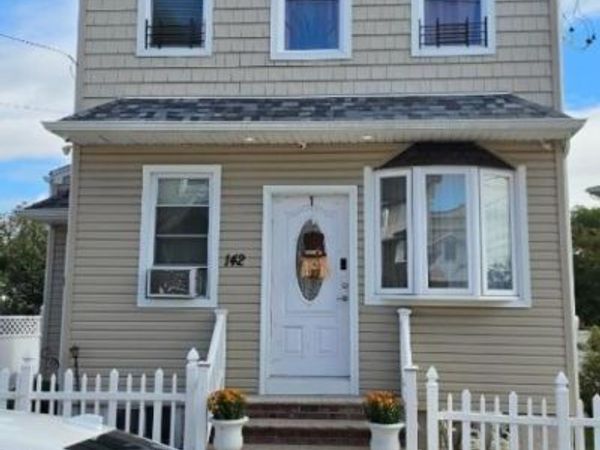 142 Sherman Pl, Garfield, NJ 07026