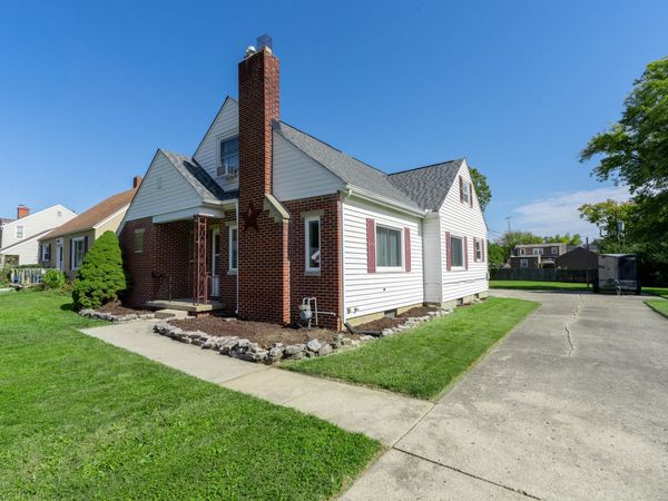 2420 Shawnee Boulevard, Springfield, OH 45504