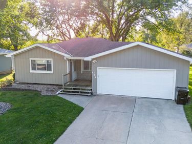 103 Concord Avenue, Hickman, NE 68372