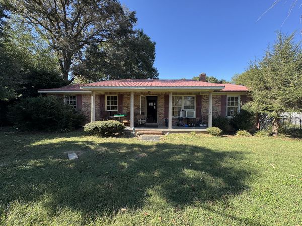 265 Obie Adcock Rd , Smithville, TN 37166