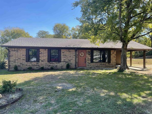 8904 Stonehedge Trail , Benton, AR 72019