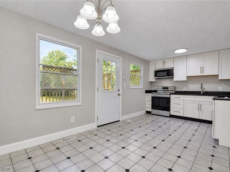 6223 Campbell Drive, Madison, OH 44057 Photo 23