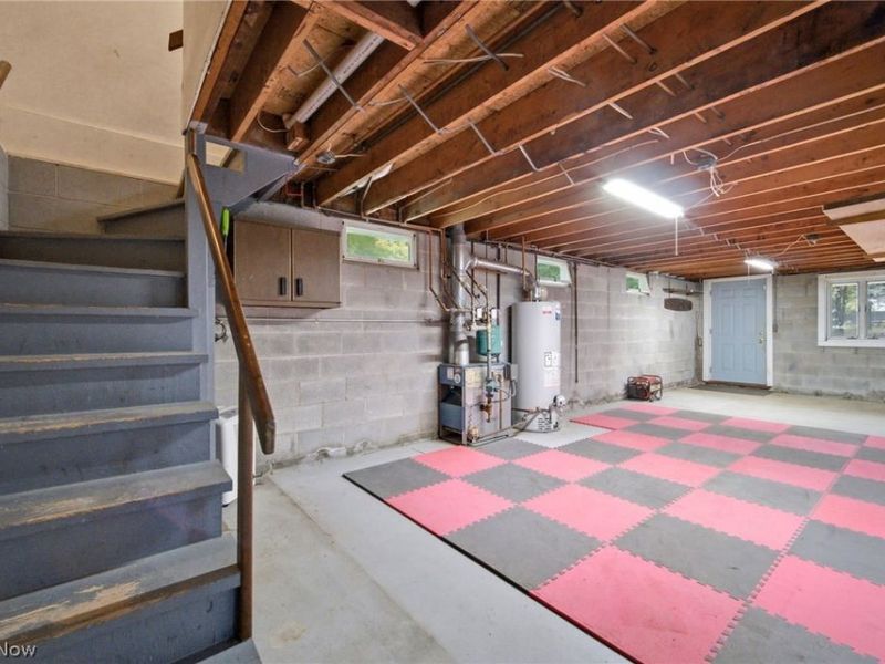 989 Howard Drive, Vermilion, OH 44089 Photo 15