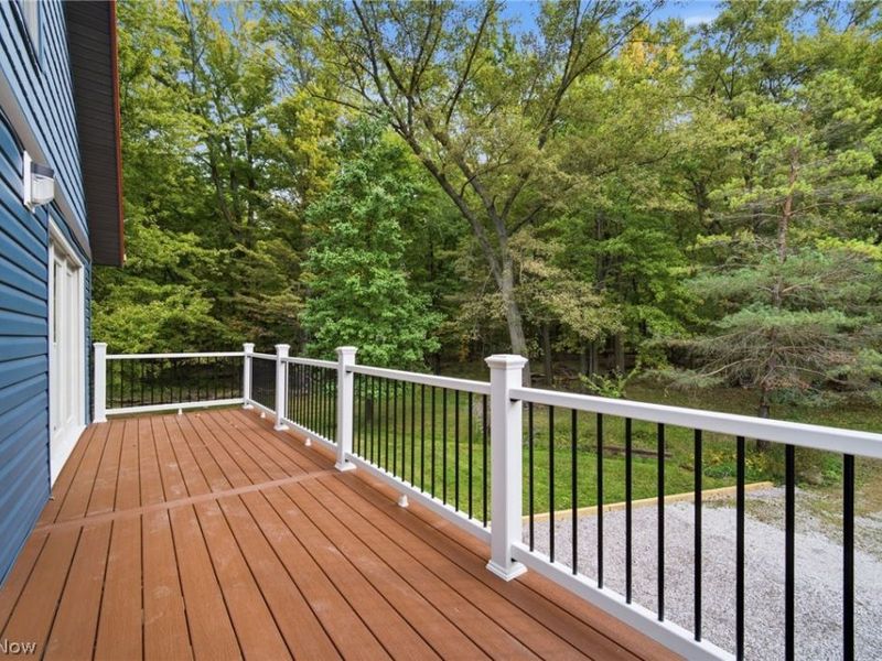 989 Howard Drive, Vermilion, OH 44089 Photo 18
