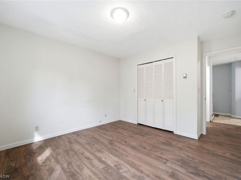 989 Howard Drive, Vermilion, OH 44089 Photo 9