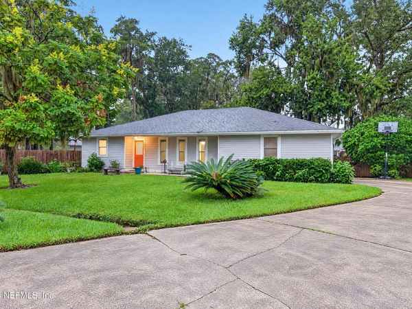 10704 SPURS Court, Jacksonville, FL 32257