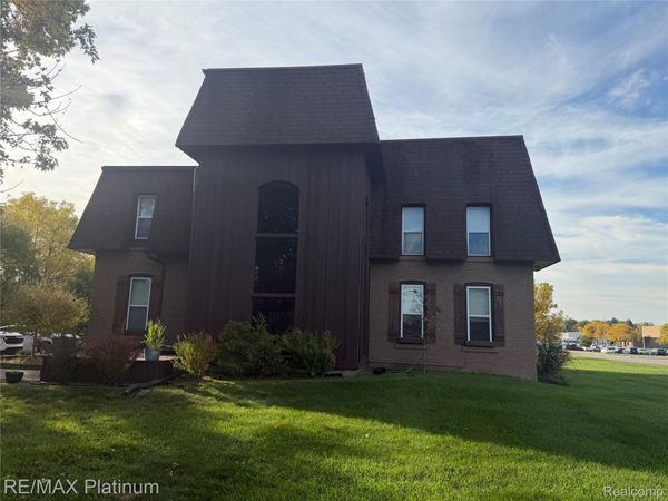 7187 SILVER LAKE Road , Argentine Township, Mi 48451