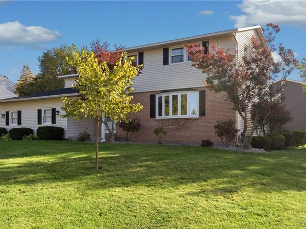 4876 Edgeworth Drive , Manlius, NY 13104