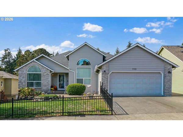 733 Sitka Deer NW CT, Salem, OR 97304