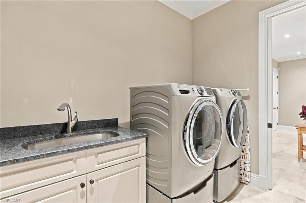218 Old Burnt Store Rd S, Cape Coral, FL 33991 Photo