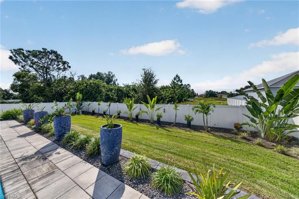 4211 10th St Sw, Lehigh Acres, FL 33976 Photo