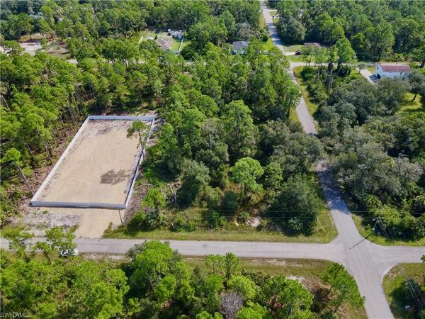 2102 Louis AVE , ALVA, FL 33920