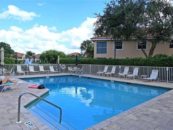 6190 Reserve CIR , Unit 301, NAPLES, FL 34119