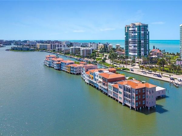 4000 Gulf Shore BLVD N, Unit 2700, NAPLES, FL 34103