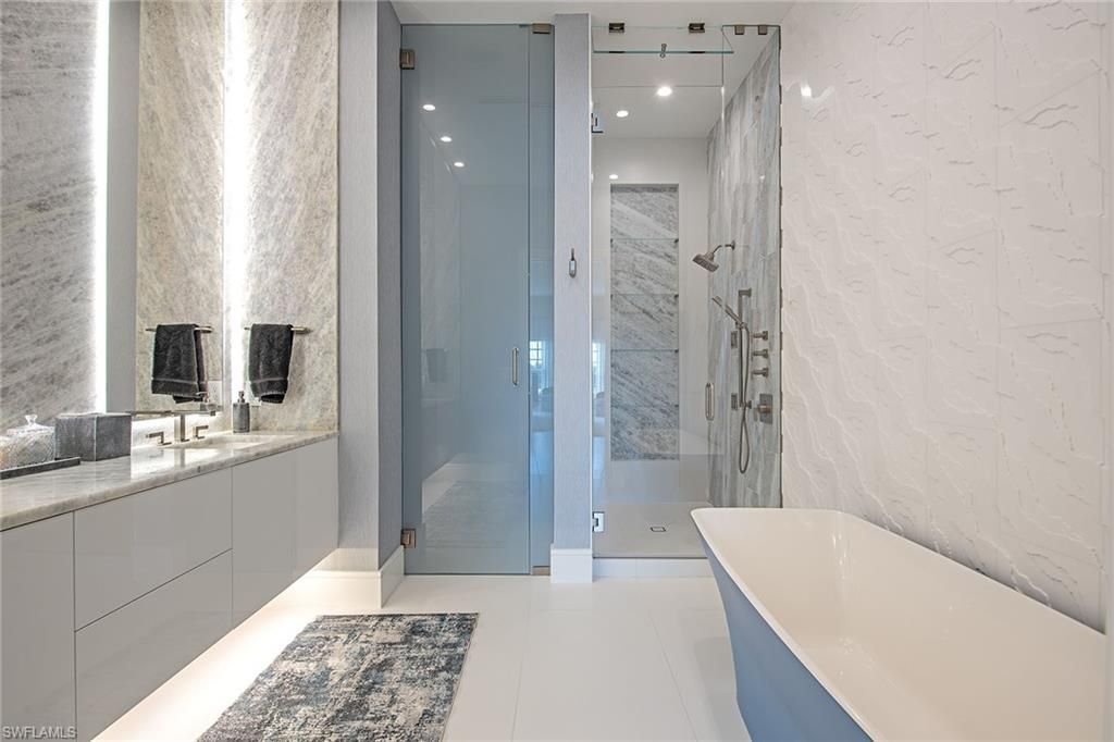 4000 Gulf Shore Blvd N, Unit 2700, Naples, FL 34103 Photo