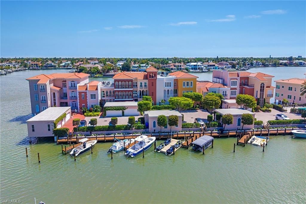 4000 Gulf Shore Blvd N, Unit 2700, Naples, FL 34103 Photo