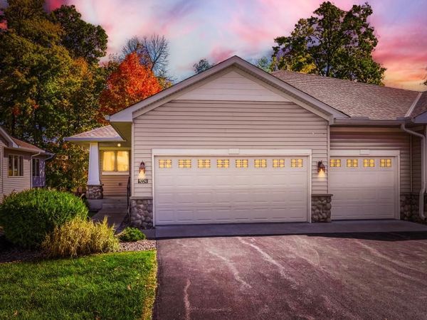 9224 Blackoaks Lane N, Maple Grove, MN 55311
