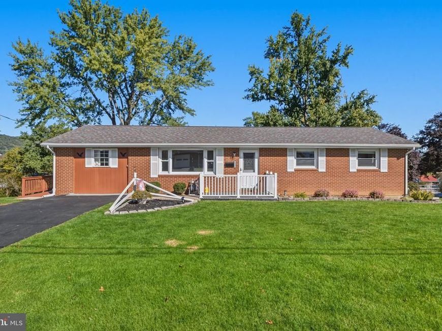 1017 E High Street, Bellefonte, PA 16823 Main Photo