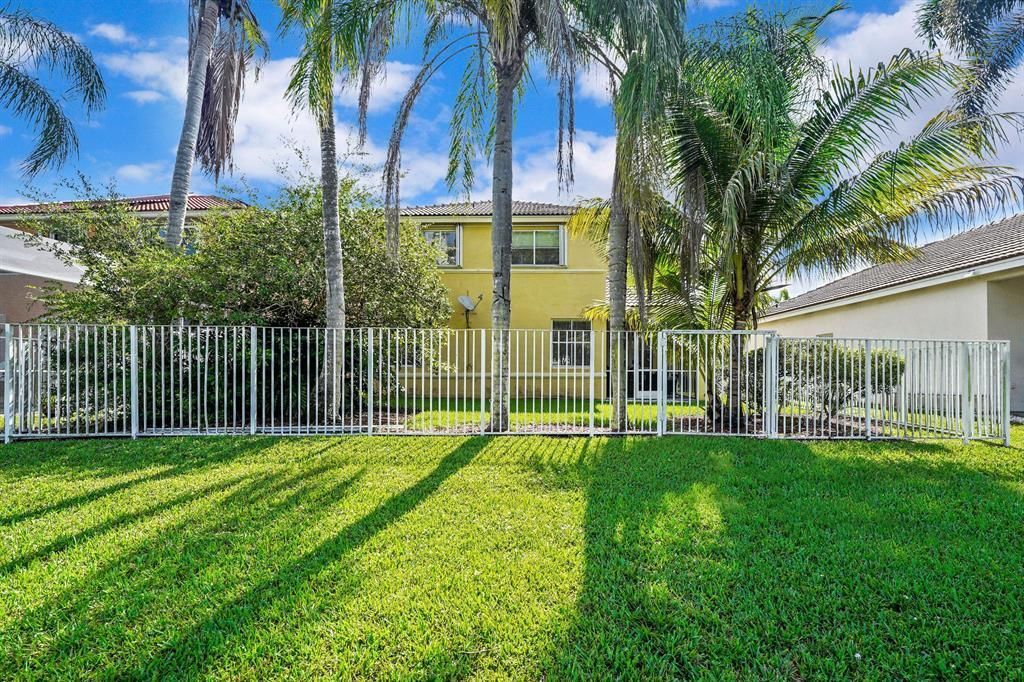 1457 Banyan Way, Weston, FL 33327 Photo