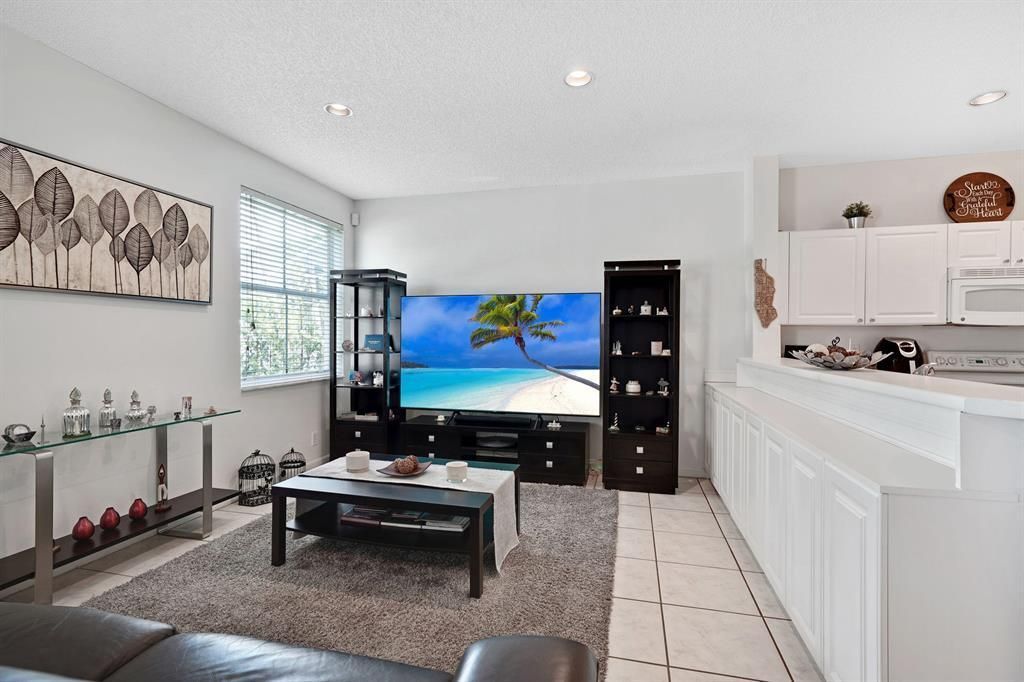 1457 Banyan Way, Weston, FL 33327 Photo