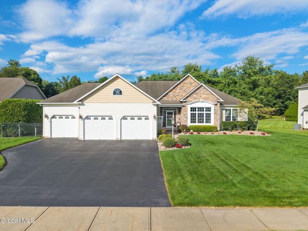 1034 Dibella Drive, Schenectady, NY 12303
