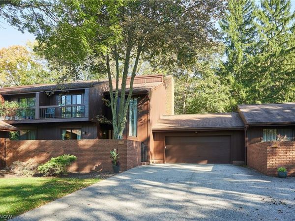 905 Spicers Lane , Northfield, OH 44067