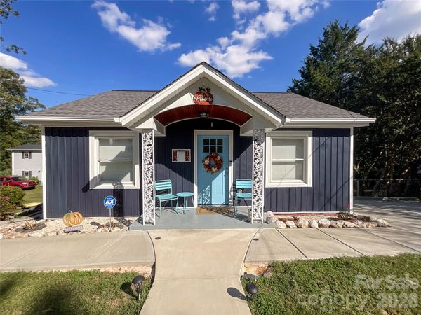 1313 Haywood Avenue , Kannapolis, NC 28081