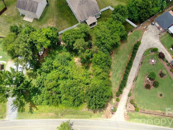 6522 Simpson Road , Charlotte, NC 28216
