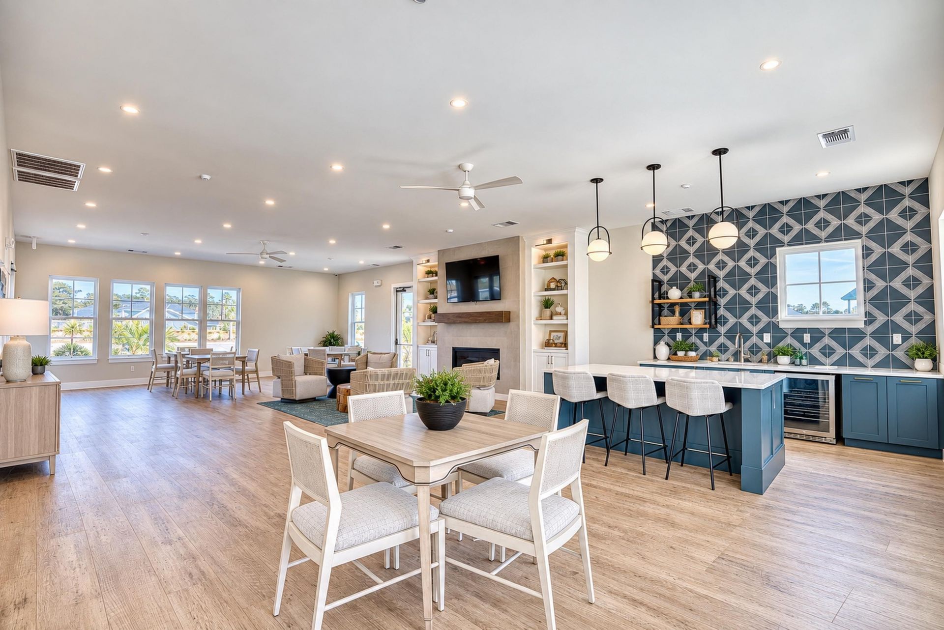 729 Enchantment Loop Photo 49