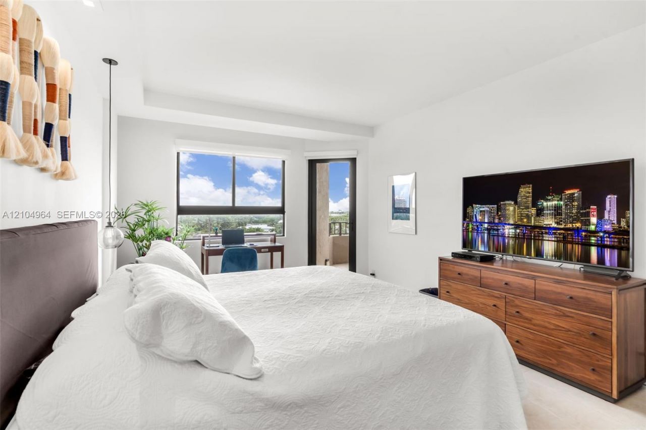 151 Crandon Blvd , Unit 635, Key Biscayne, FL 33149 Photo