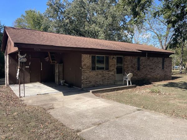 1524 Meadowbrook , Heber Springs, AR 72543