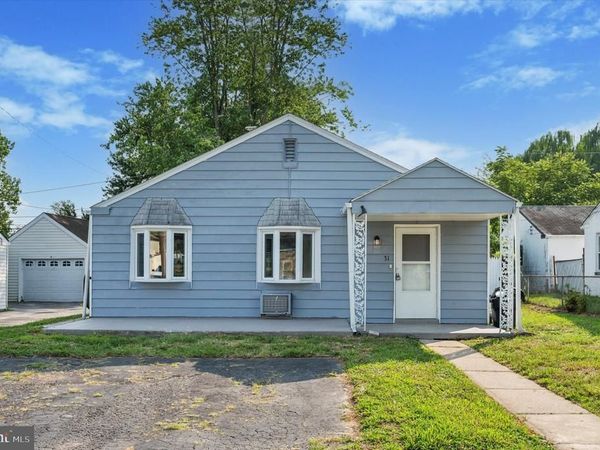 31 SCARLET AVENUE , ASTON, PA 19014