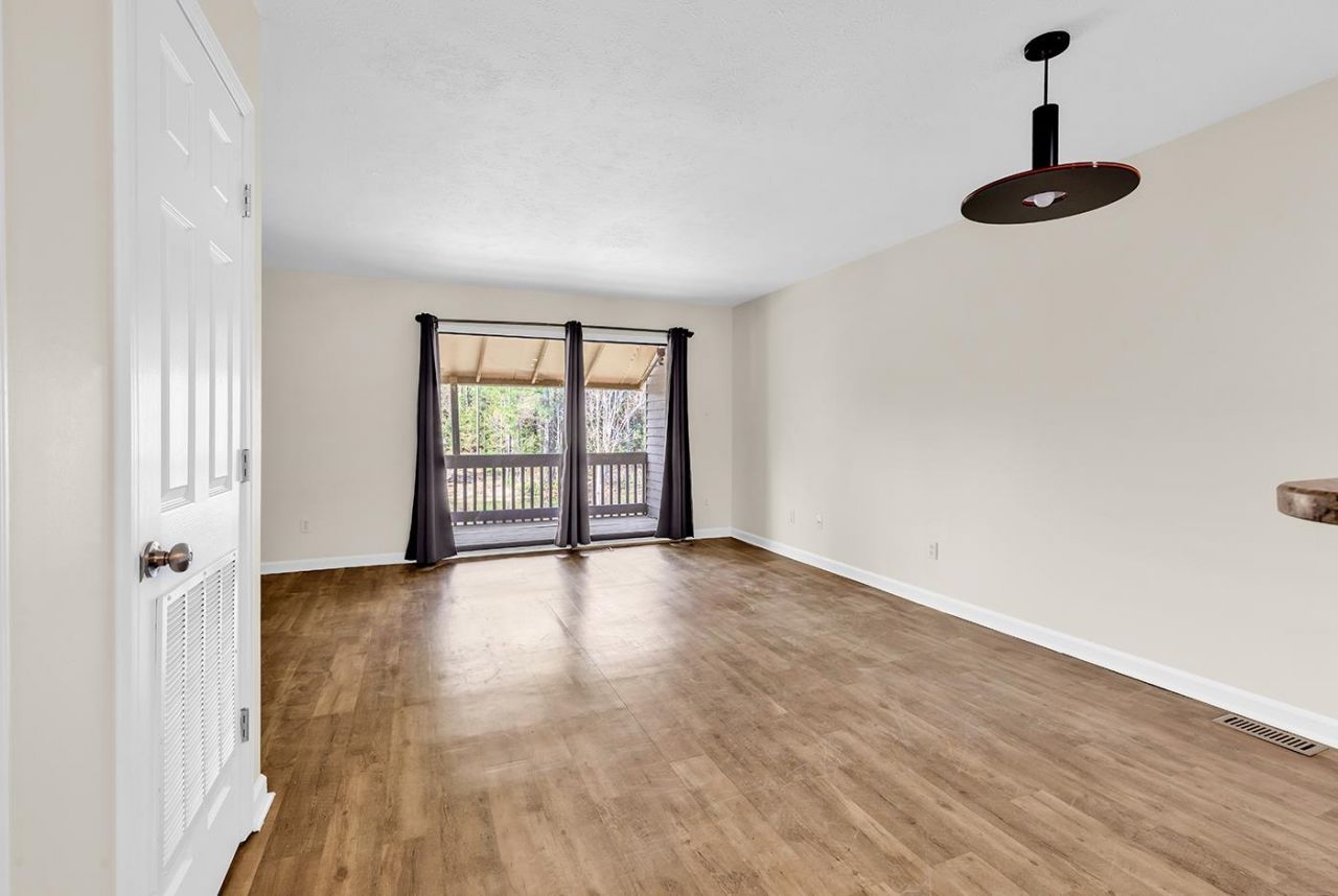 4096 Fairway Lakes Dr.  Photo 12