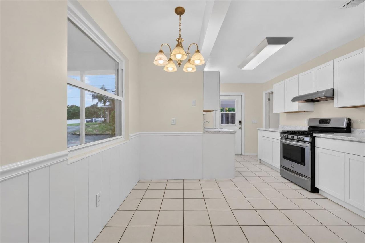 552 Highland Drive , Eustis, FL 32726 Photo