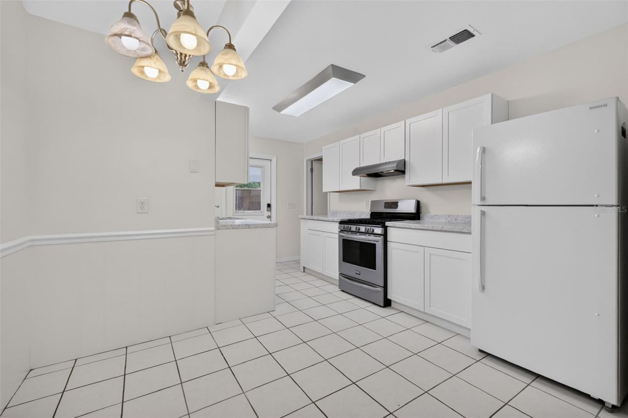 552 Highland Drive , Eustis, FL 32726 Photo