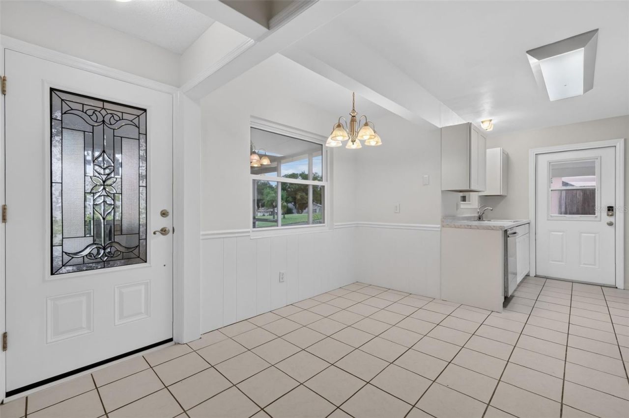552 Highland Drive , Eustis, FL 32726 Photo