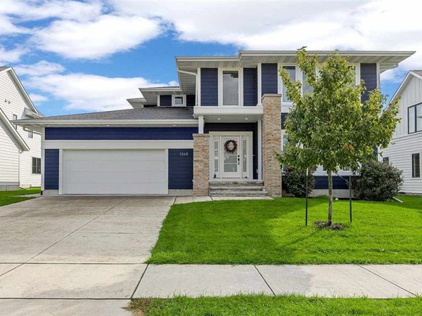 1368 Tamarack Trl, Iowa City, IA 52245