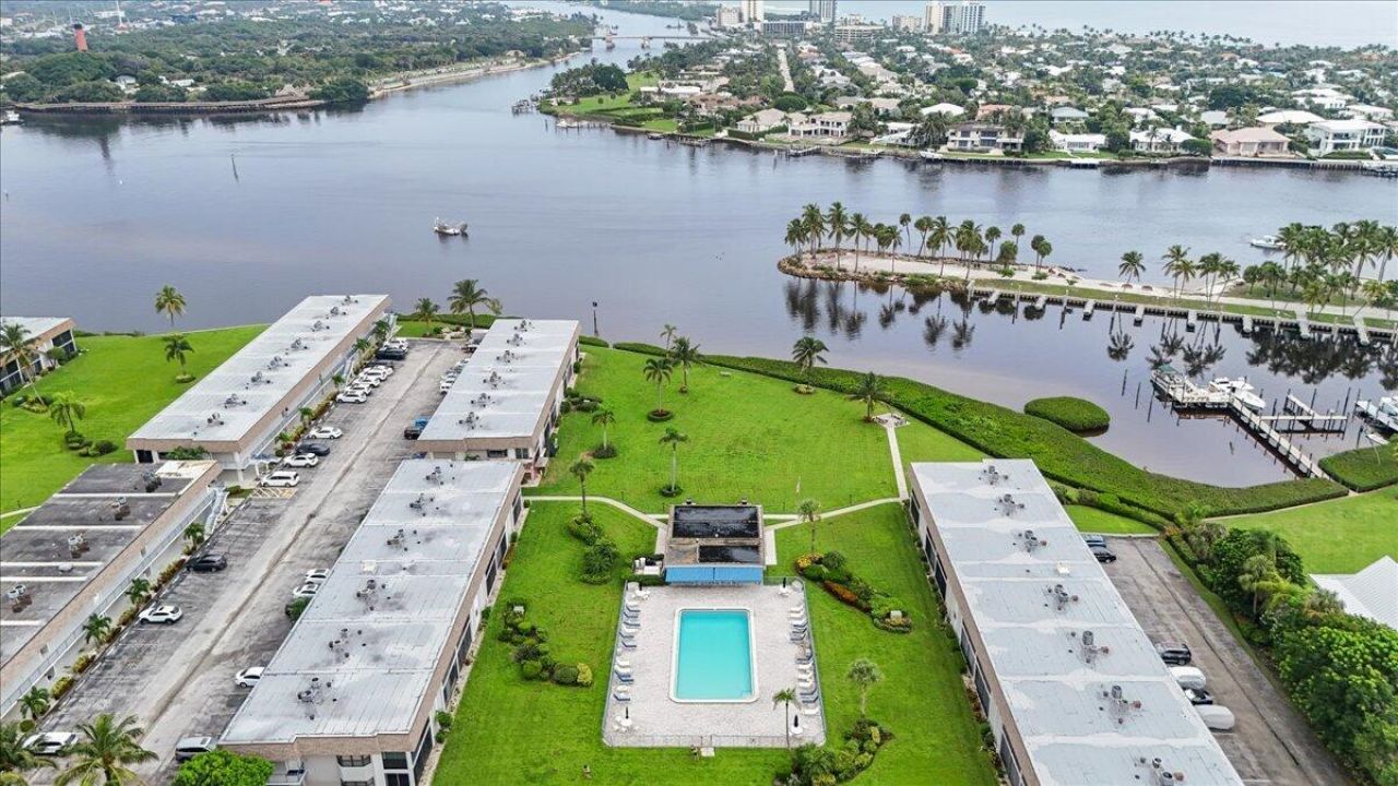 755 Saturn Street, Unit A104, Jupiter, FL 33477 Photo