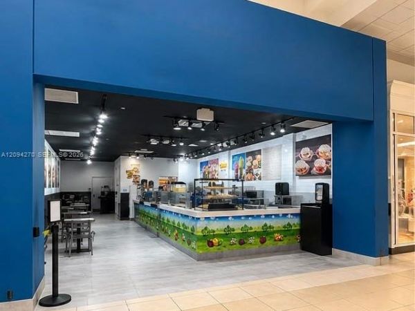 9469 W Atlantic Blvd , Coral Springs, FL 33071