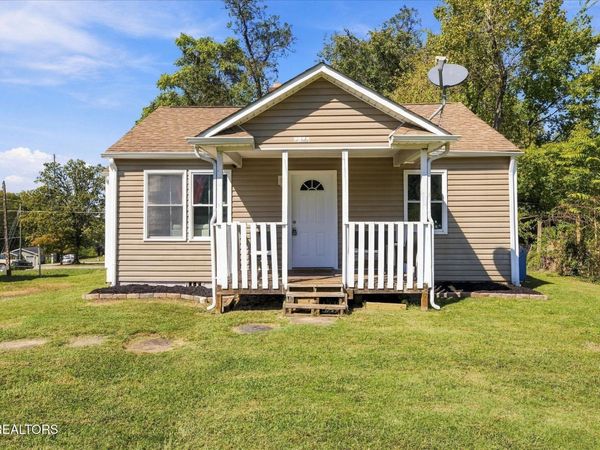 3207 Selma Ave, Knoxville, TN 37914