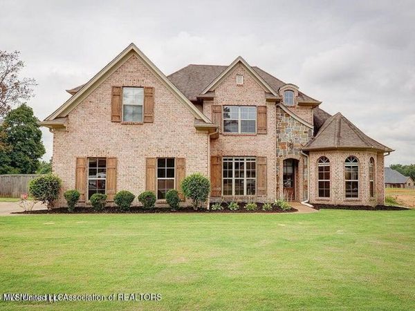 9611 Nielsen Drive, Olive Branch, MS 38654